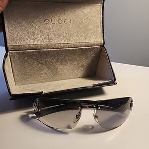 Authentic Gucci Black Sunglasses Gradient